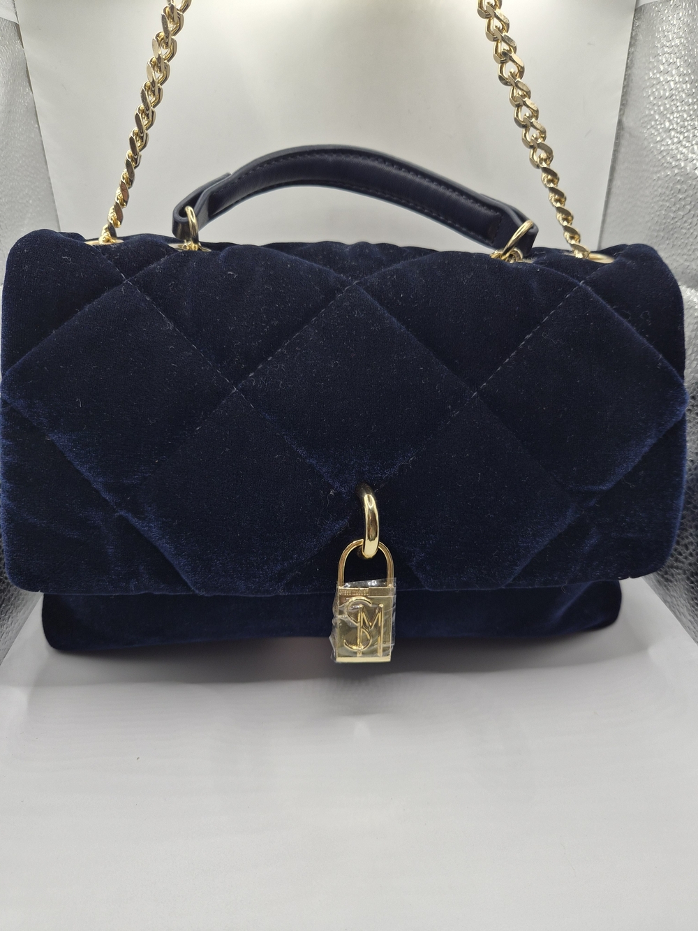 💙✨ Steve Madden Navy Velvet Quilted Shoulder Bag ✨💙